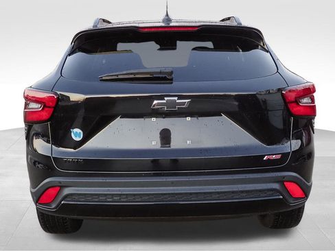 Certified 2024 Chevrolet Trax RS w/ Sunroof Package image 7