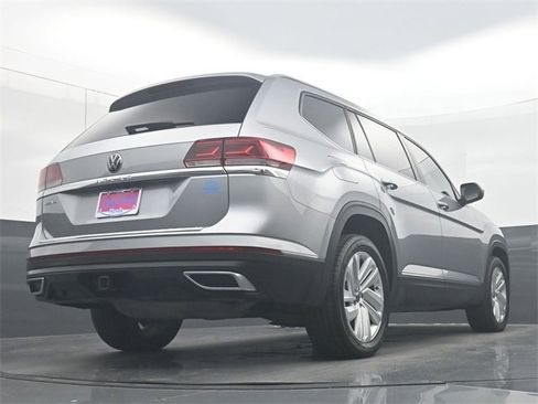 Used 2021 Volkswagen Atlas SEL image 33
