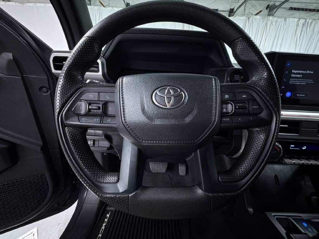 Certified 2024 Toyota Tacoma SR5 AWD/4WD image 27
