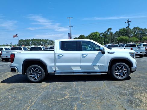 New 2026 GMC Sierra 1500 SLT w/ SLT Premium Plus Package AWD/4WD image 3