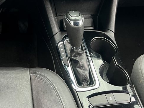 Used 2017 Chevrolet Cruze Premier w/ RS Package image 22