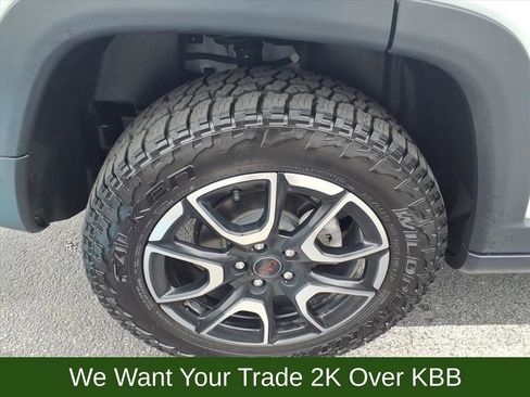 Used 2025 Jeep Compass Trailhawk w/ Trailhawk Elite Group image 30