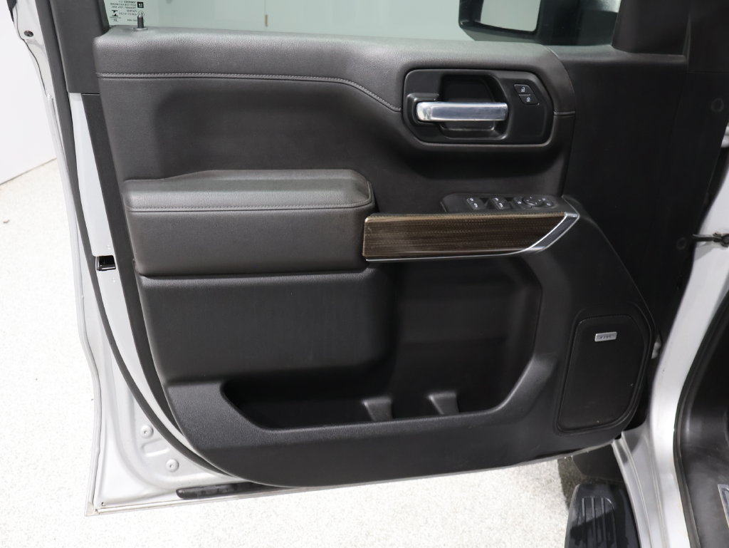 Used 2021 Chevrolet Silverado 1500 LT Trail Boss w/ Convenience Package II AWD/4WD image 14