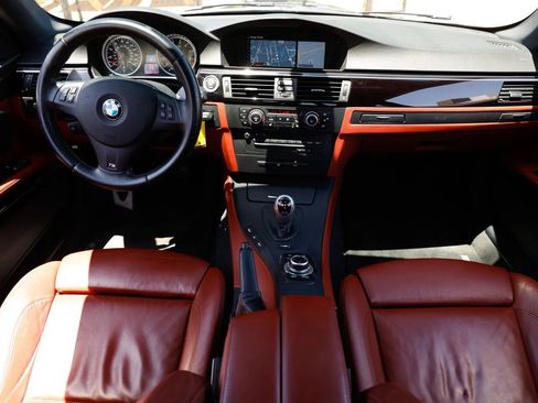 Used 2011 BMW M3 Sedan RWD image 17