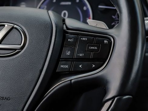 Used 2020 Lexus ES 350 w/ Premium Package FWD image 21