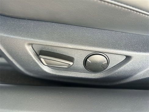 Used 2024 Ford Mustang GT Premium image 13