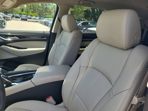 Used 2020 Buick Enclave Essence w/ Sound and Sites Package FWD image 16