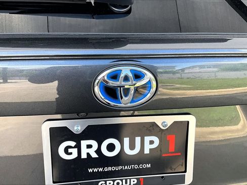 Used 2024 Toyota RAV4 LE AWD/4WD image 30
