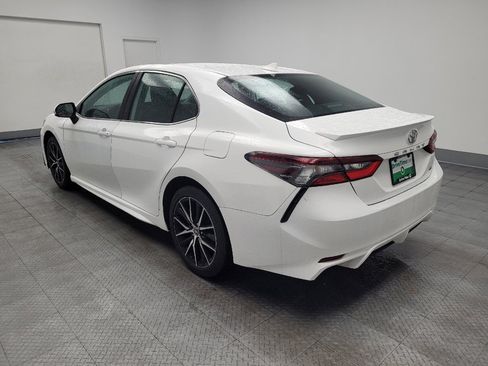 Used 2021 Toyota Camry SE FWD image 5