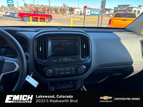 Certified 2022 Chevrolet Colorado W/T w/ WT Convenience Package image 17