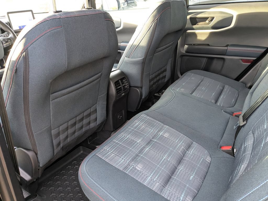 Used 2024 Ford Bronco Sport Heritage w/ Heritage Convenience Package AWD/4WD image 5