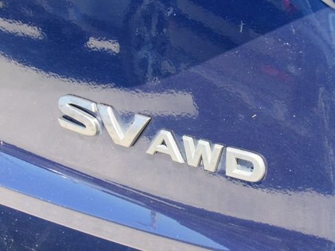 Used 2024 Nissan Rogue SV AWD/4WD image 14