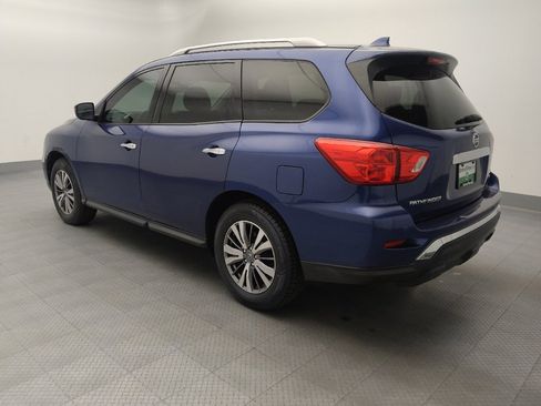 Used 2020 Nissan Pathfinder SV AWD/4WD image 3