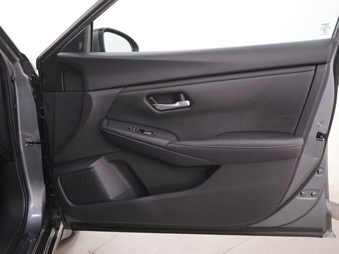 Used 2023 Nissan Sentra SV w/ All-Weather Package FWD image 11