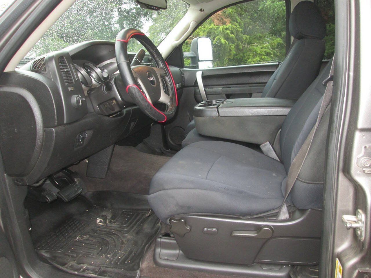 Used 2012 GMC Sierra 2500 SLE w/ SLE Preferred Package AWD/4WD image 19