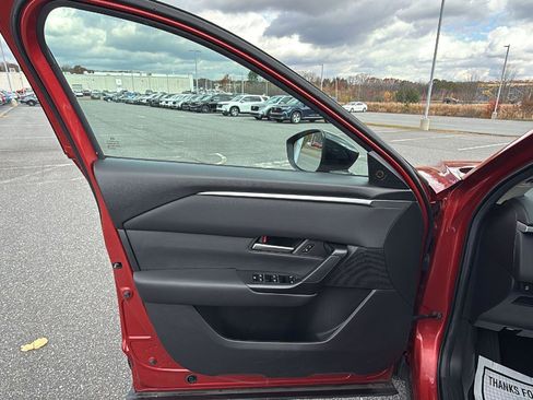 Used 2023 MAZDA CX-50 AWD 2.5 S w/ Cargo Package image 24