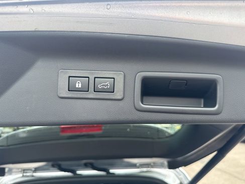 Certified 2026 Subaru Forester Premium AWD/4WD image 18