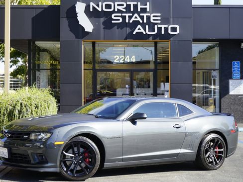 Used 2015 Chevrolet Camaro SS w/ SS Performance Package image 1