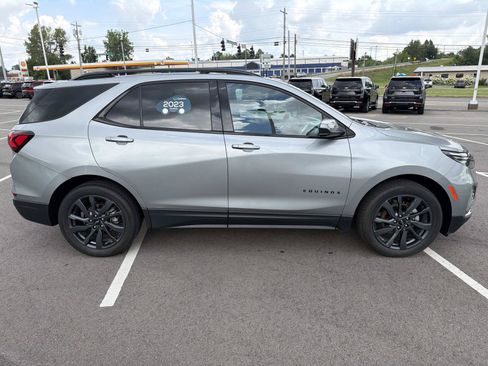 Certified 2023 Chevrolet Equinox RS w/ LPO, Floor Liner Package FWD image 8