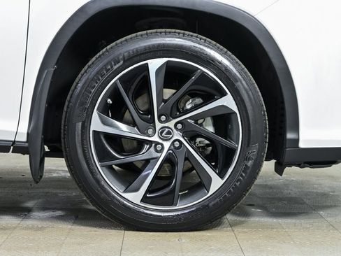 Used 2019 Lexus RX 450h AWD w/ Luxury Package image 39