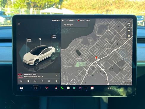 Used 2023 Tesla Model 3 Standard Range image 24