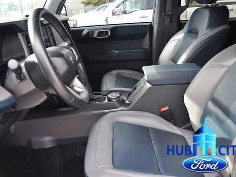 Used 2024 Ford Bronco Outer Banks AWD/4WD image 10