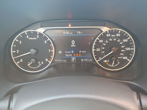 Used 2023 Nissan Altima 2.5 SR FWD image 27