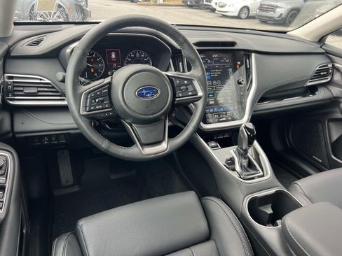 Certified 2025 Subaru Outback Limited image 22