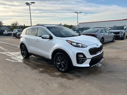 Used 2020 Kia Sportage S w/ S Sunroof Package FWD image 4