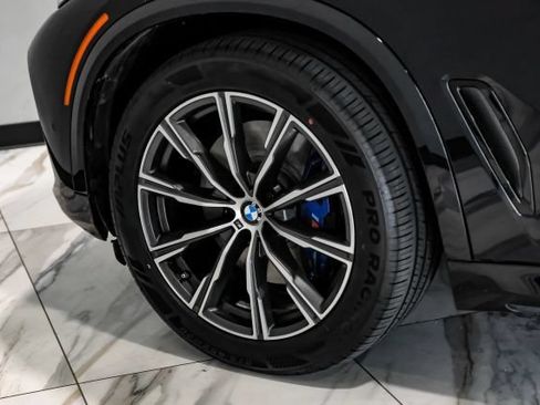 Used 2020 BMW X5 M50i AWD/4WD image 54