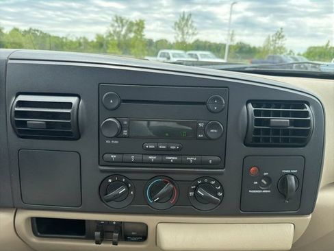 Used 2005 Ford F350 XLT AWD/4WD image 22