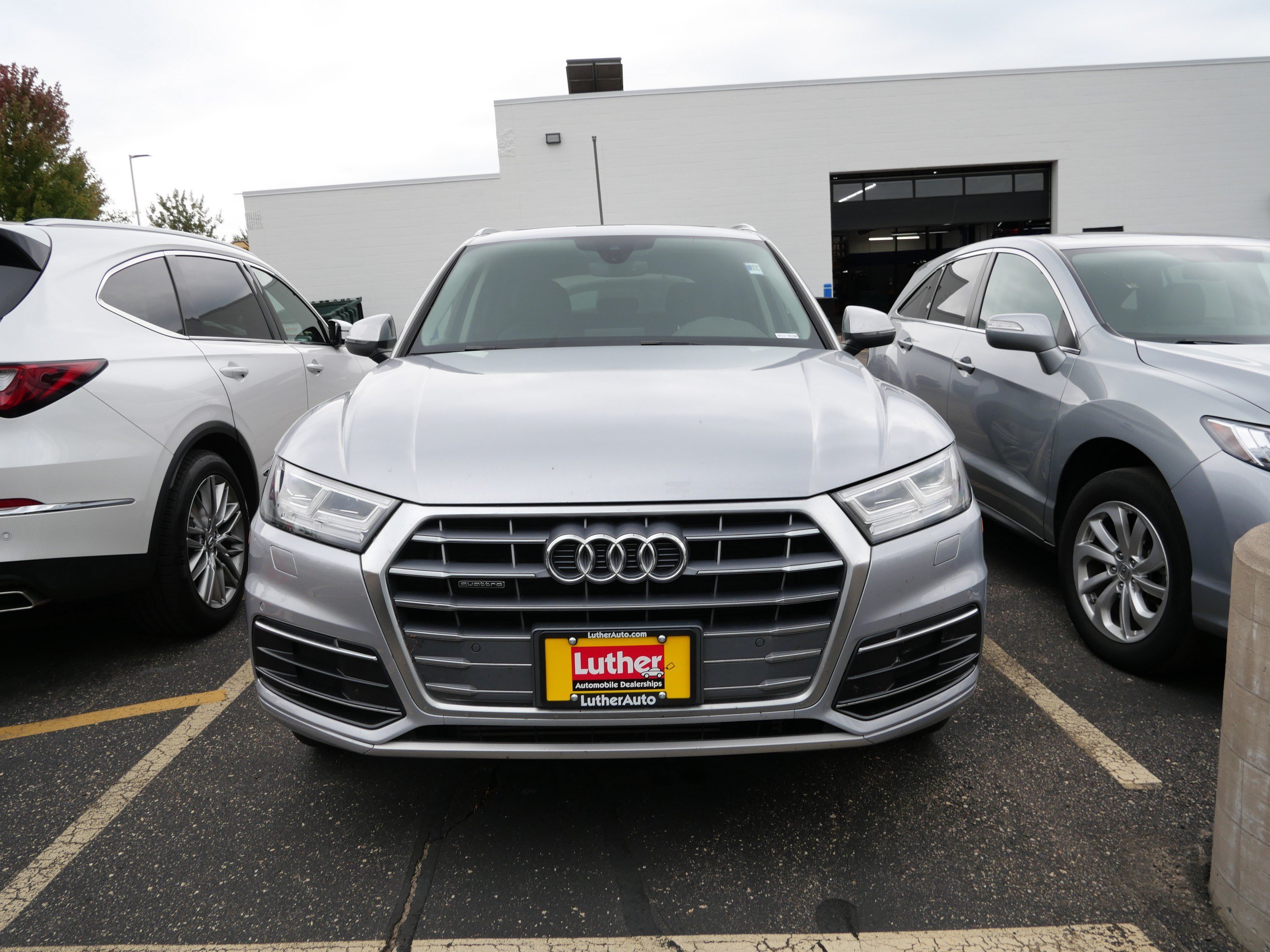 Used 2018 Audi Q5 2.0T Premium Plus AWD/4WD image 4
