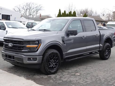 Used 2024 Ford F150 XLT w/ XLT Black Appearance Package AWD/4WD image 2