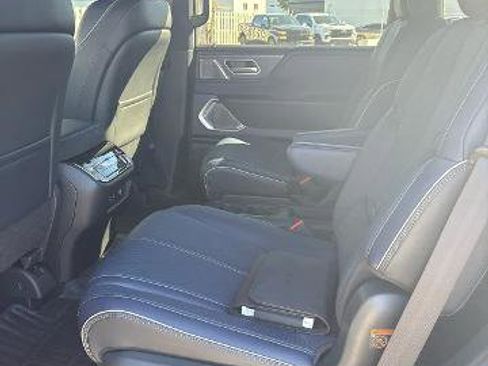 Certified 2026 INFINITI QX80 4WD w/ Sport Exterior Package image 6