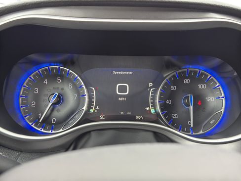 New 2026 Chrysler Pacifica Select FWD image 16