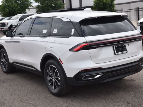 New 2026 Lincoln Nautilus Premier w/ Equipment Group 102A AWD/4WD image 38