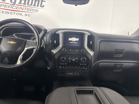 Used 2021 Chevrolet Silverado 2500 LTZ w/ LTZ Premium Package AWD/4WD image 21