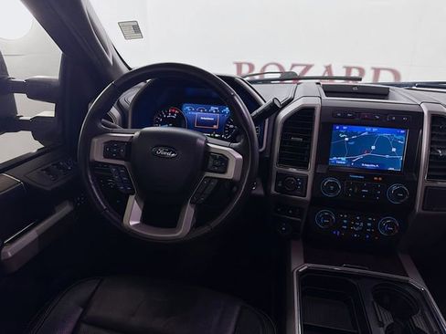 Used 2021 Ford F250 Lariat w/ Lariat Ultimate Package AWD/4WD image 27