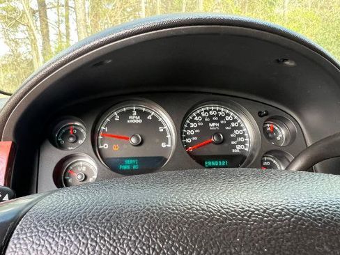 Used 2008 Chevrolet Tahoe LT w/ LT Preferred Equipment Group image 15