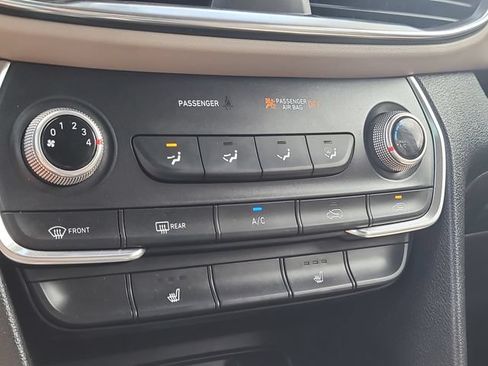 Used 2020 Hyundai Santa Fe SEL FWD image 24