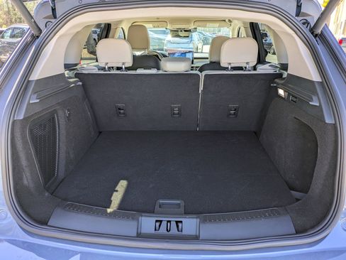 Used 2025 Lincoln Corsair FWD w/ Equipment Group 101A image 10