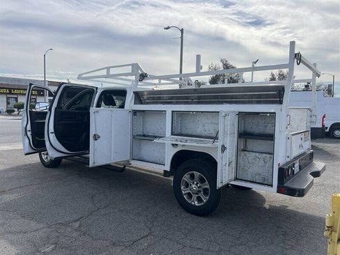 Used 2021 RAM 2500 Tradesman w/ Protection Group AWD/4WD image 9