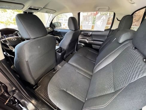 Certified 2023 Toyota Tacoma 4x4 Double Cab w/ Trail Edition image 49