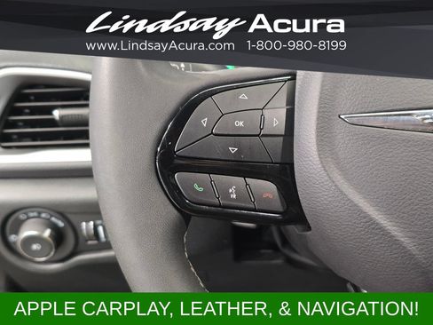 Used 2024 Chrysler Pacifica Limited FWD image 16