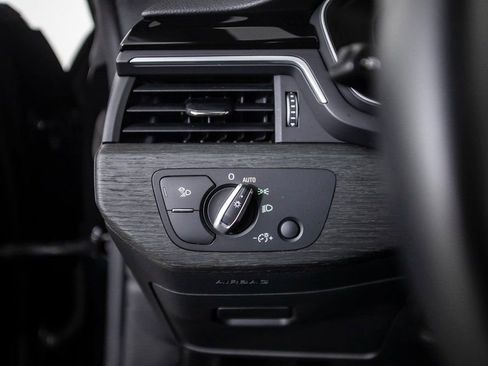 Used 2022 Audi A5 2.0T Premium Plus w/ Premium Plus image 33