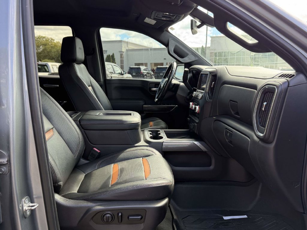 Used 2019 GMC Sierra 1500 AT4 w/ AT4 Premium Package AWD/4WD image 11