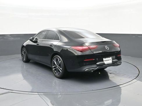 Used 2025 Mercedes-Benz CLA 250 image 8