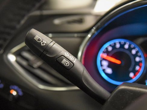 Used 2018 Chevrolet Malibu LT w/ Driver Confidence Package image 22