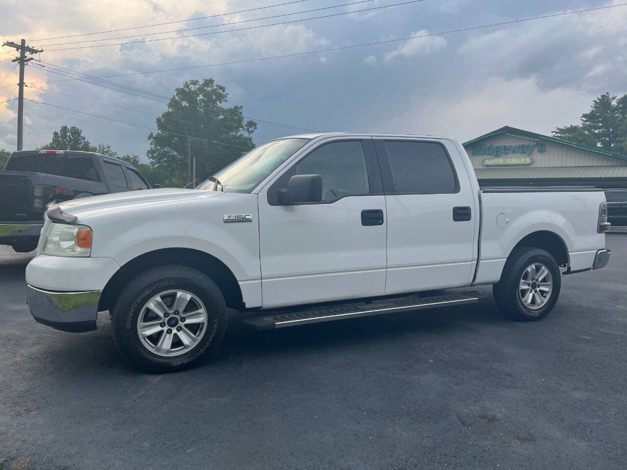 Used 2005 Ford F150 XLT RWD image 2