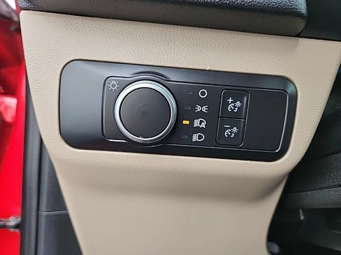Used 2022 Ford Escape SE w/ Cold Weather Package AWD/4WD image 24